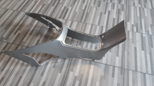 Kymco Super 9 gyári gerincidom 