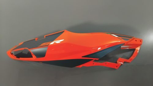 Aprilia SR Factory ülés alatti idom jobb 